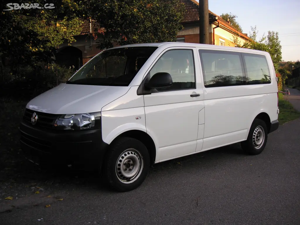 Volkswagen Transporter T5 2.0 TDi - Serviska